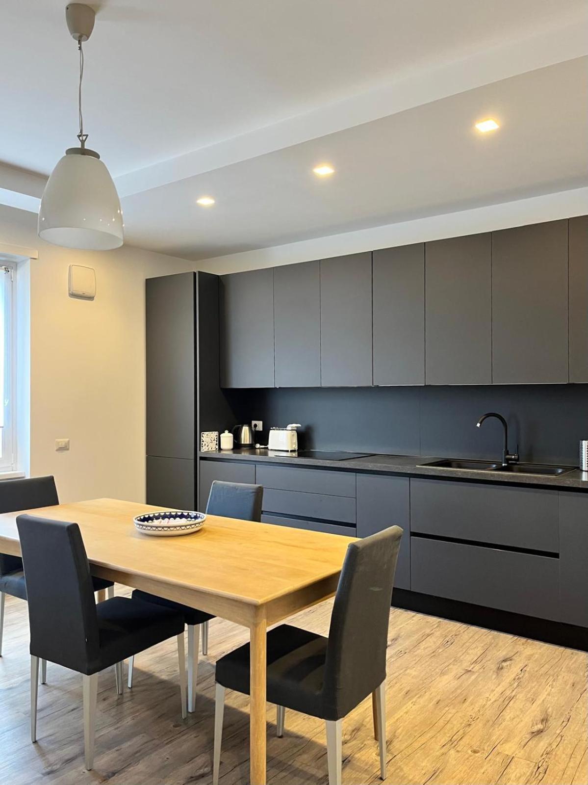 Apartment On The Square Ρώμη Εξωτερικό φωτογραφία